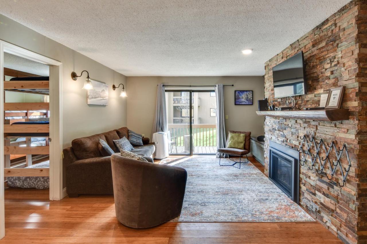Ski-Inandout And Golf Condo With Aandc At Holiday Valley! إليكوتفيل المظهر الخارجي الصورة
