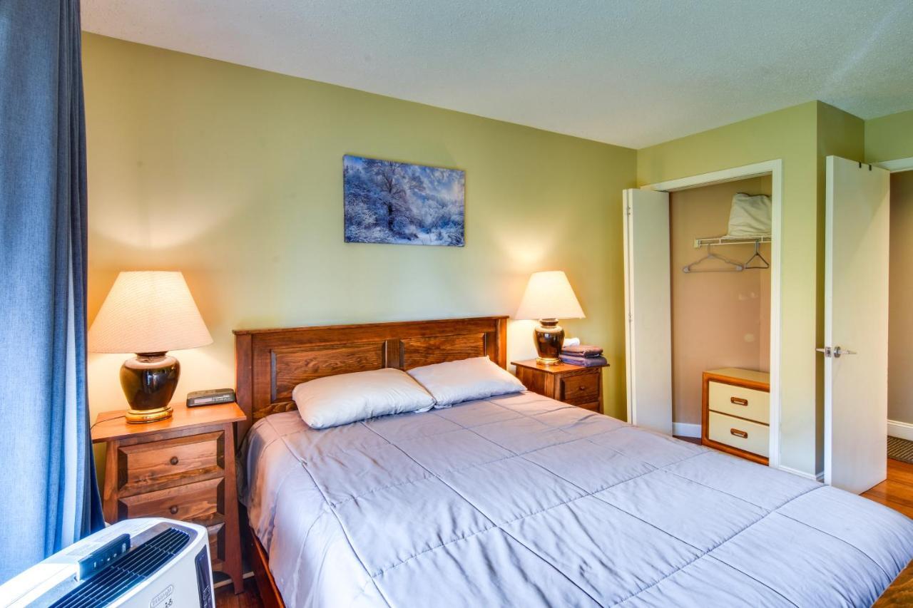 Ski-Inandout And Golf Condo With Aandc At Holiday Valley! إليكوتفيل المظهر الخارجي الصورة